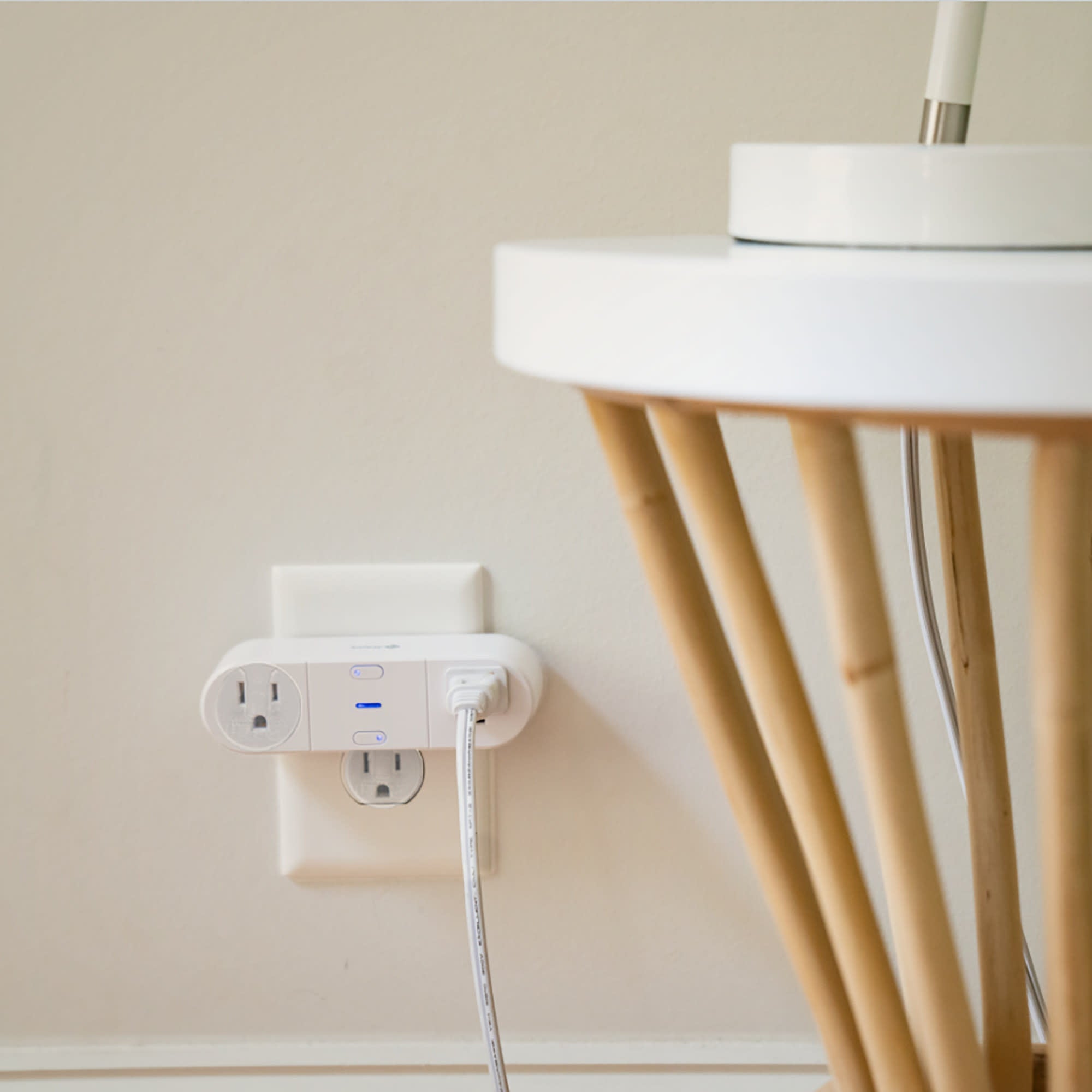 Safety 1st Dual Smart Outlet, White, Toddler