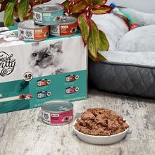 Wet cat food variety pack with 40 cans, pate cans and serving bowl