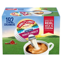 Land O'Lakes mini moo's half-and-half creamer box with 192 count and pour spout graphic