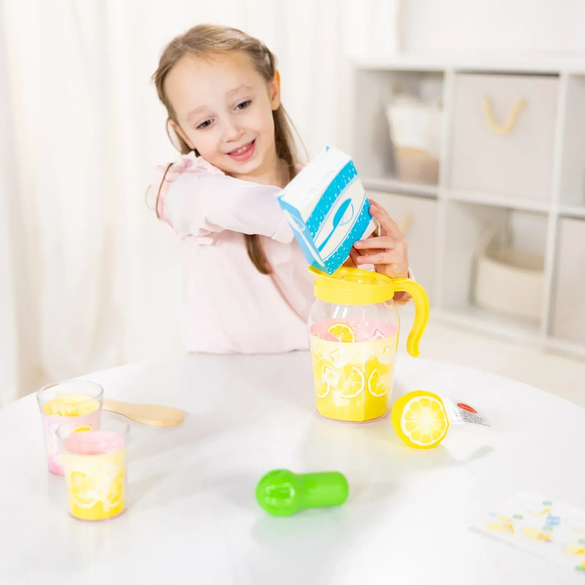 Melissa & Doug Lemonade Pretend Play Food and Drink Toy for Toddlers, Preschoolers, and Kids Ages 3+ - FSC Certified - USA MEGA SHOP
