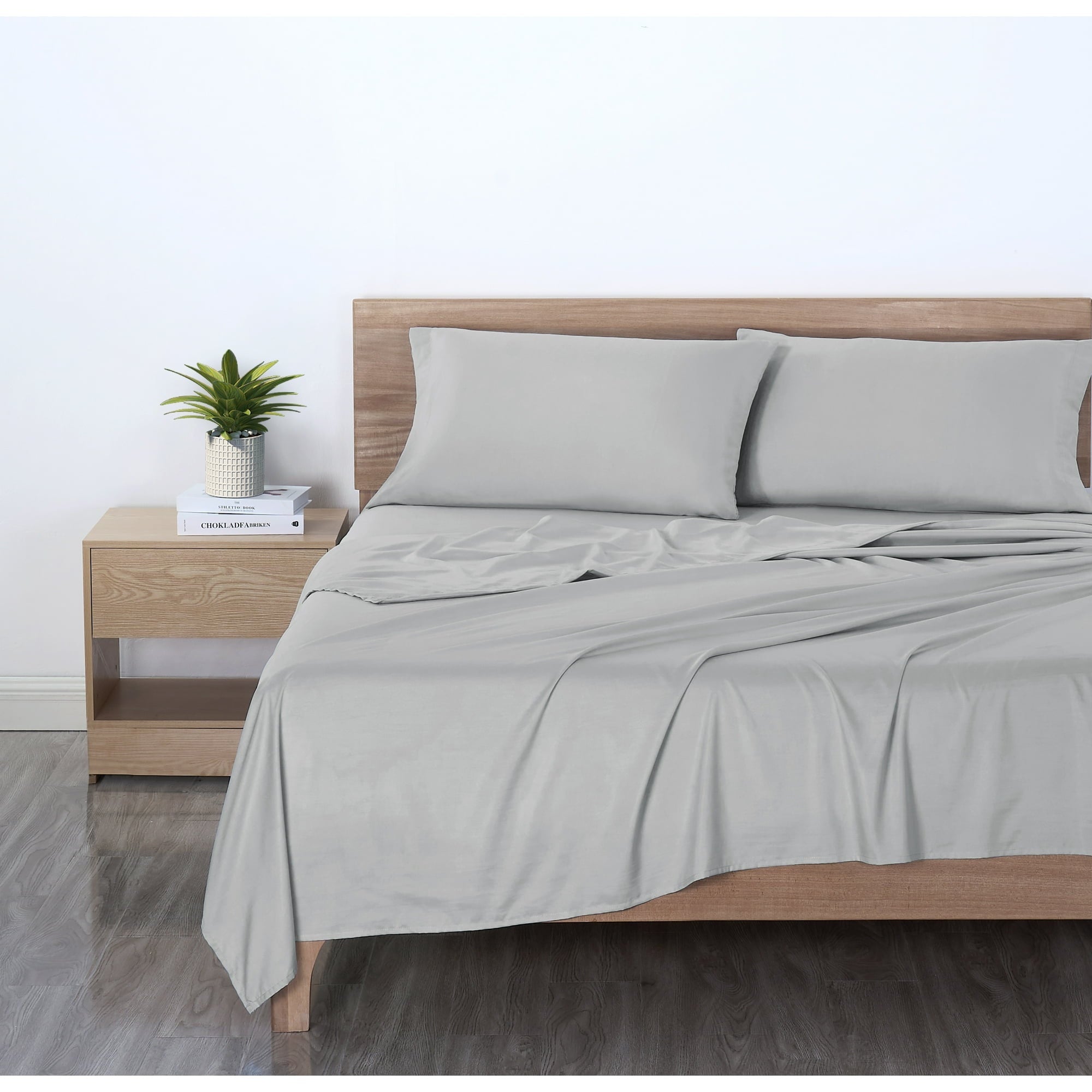 Mainstays Basic Value Microfiber Bed Sheet Set, 4 Piece