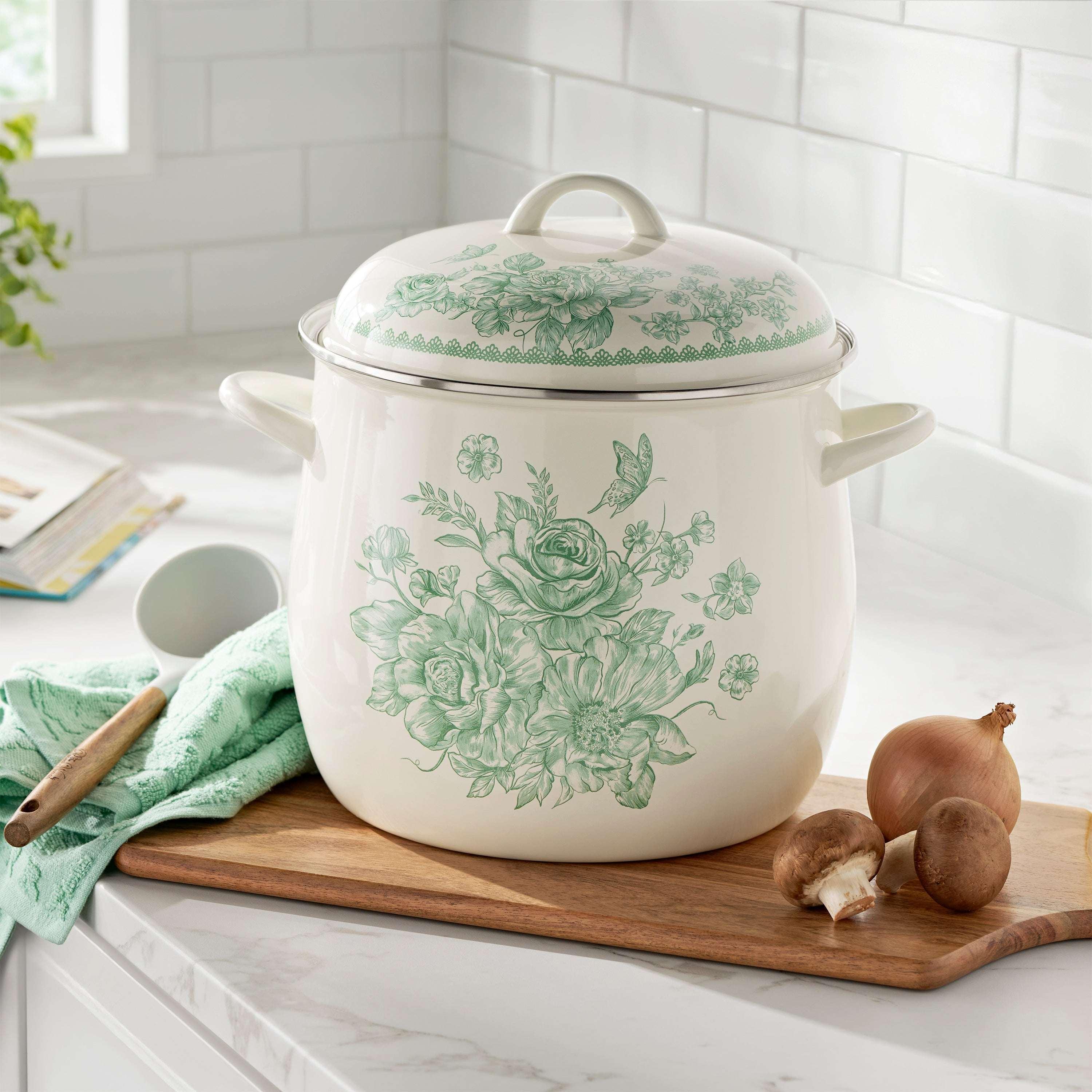 The Pioneer Woman Agatha 12-Quart Enamel on Steel Stock Pot