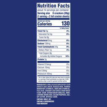 Nutrition Facts label for graham crackers, 8 crackers per serving (30 g)