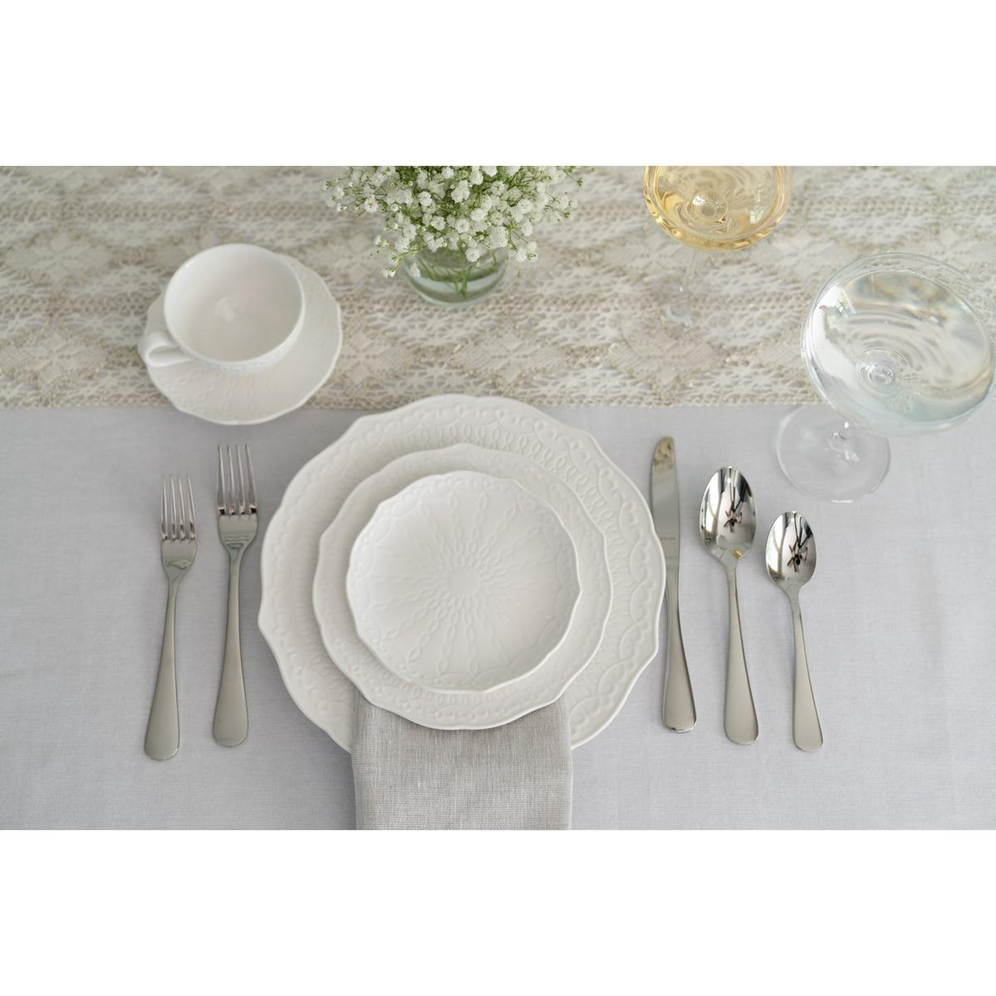 10 Strawberry Street Ever Porcelain 6" Bread & Butter Plate, Set of 6, White