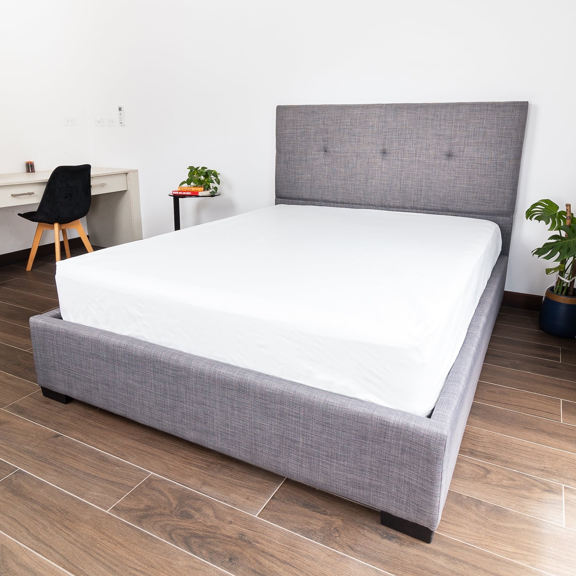 (2 pack) NexGen Waterproof Zippered Mattress Protector Mainstays
