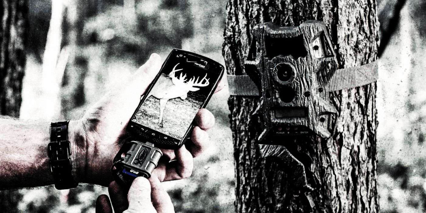 Wildgame Innovations SD Card Reader Compatible with Android Devices | Compact Memory Card Reader for Smartphone | Trail Camera Accessory for Viewing Photos & Videos