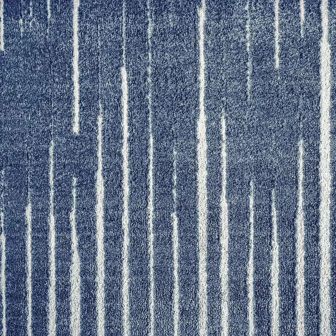 Tahari Freya 6' x 9' Area Rug (Select Color)