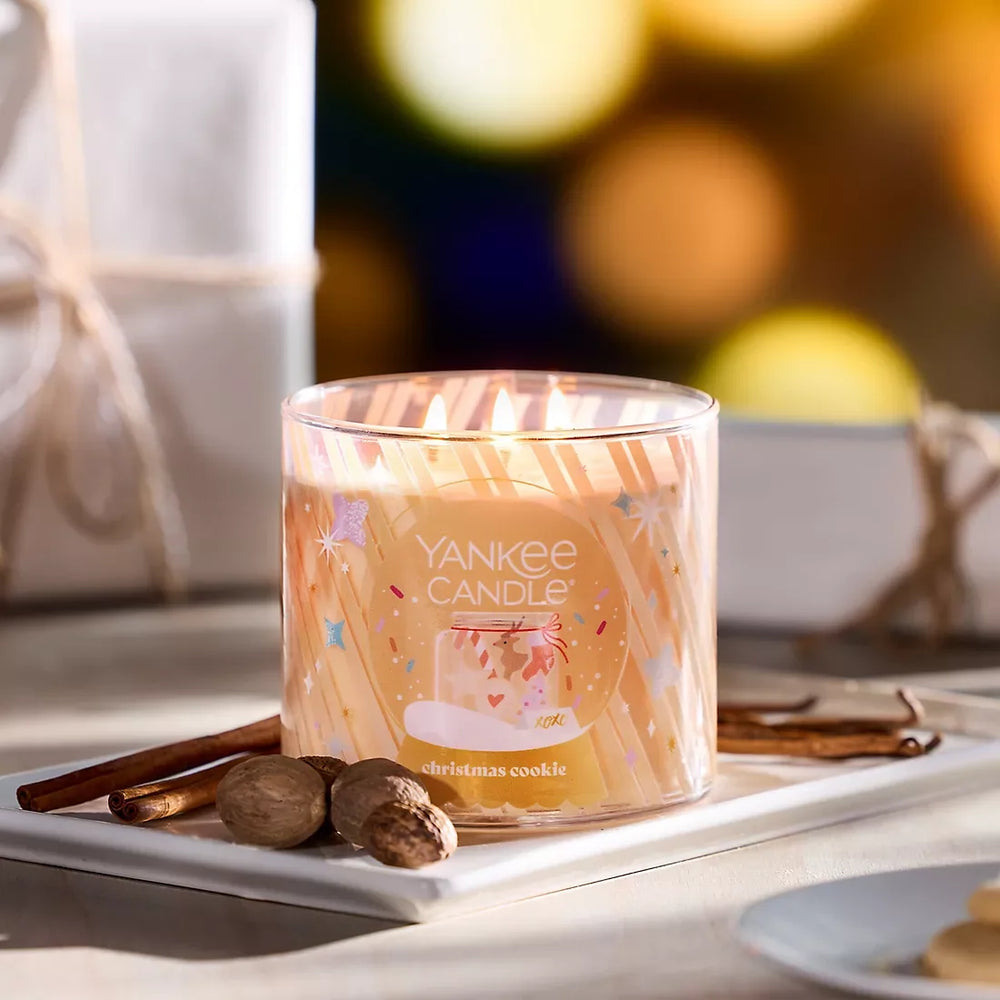 Yankee Candle, 3-Wick - Christmas Cookie - USA MEGA SHOP