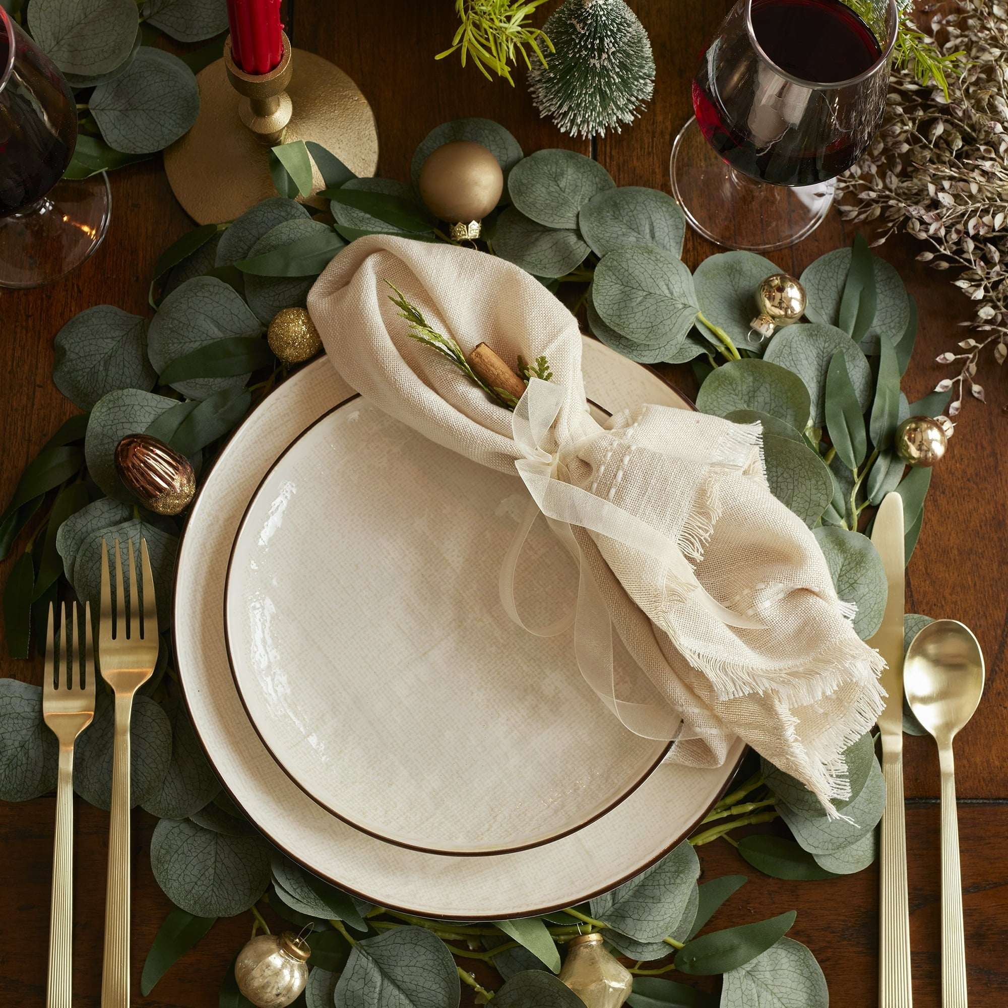 Better Homes & Gardens Stoneware Cream Murphy 12PC Dinnerware Set