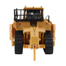 Diecast Masters 1:64 Cat Diecast Model Set, Loader and Tractor