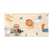 Reversible floor mat with safari animals, neutral beige background, foldable panels