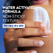 Non-sticky water-activated shower lotion on skin, for very dry skin