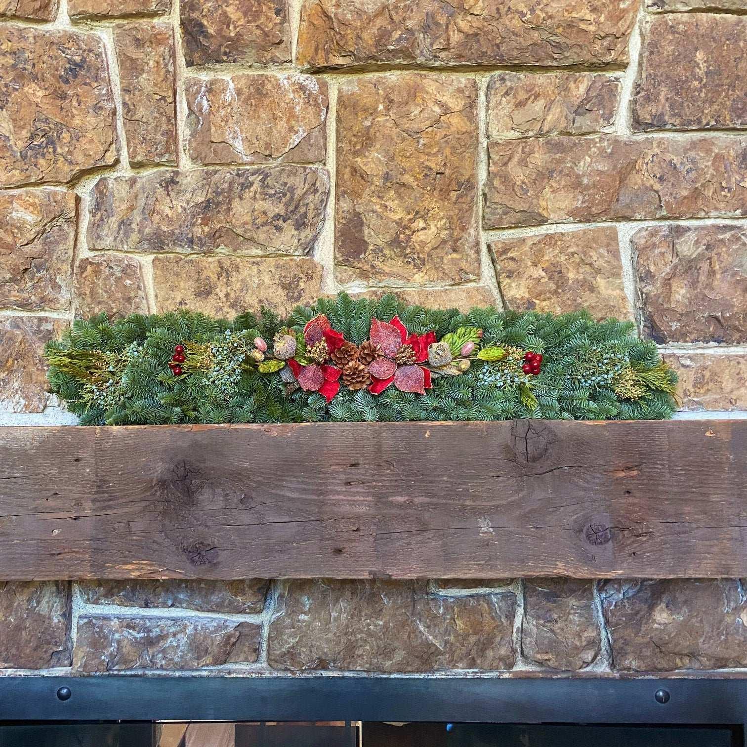43" Fresh Mantel Garland - USA MEGA SHOP