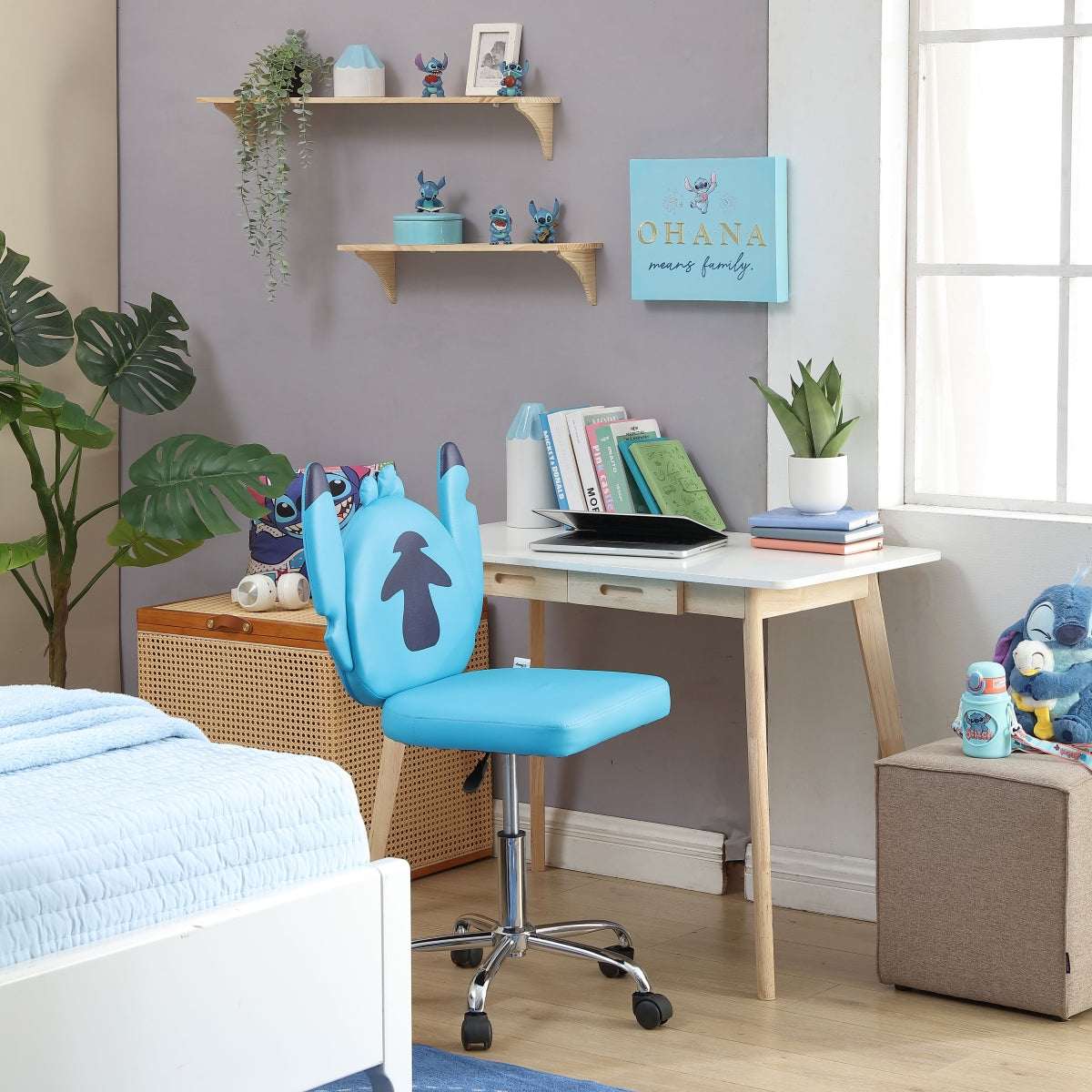 Stitch , Kids Figural Desk Chair