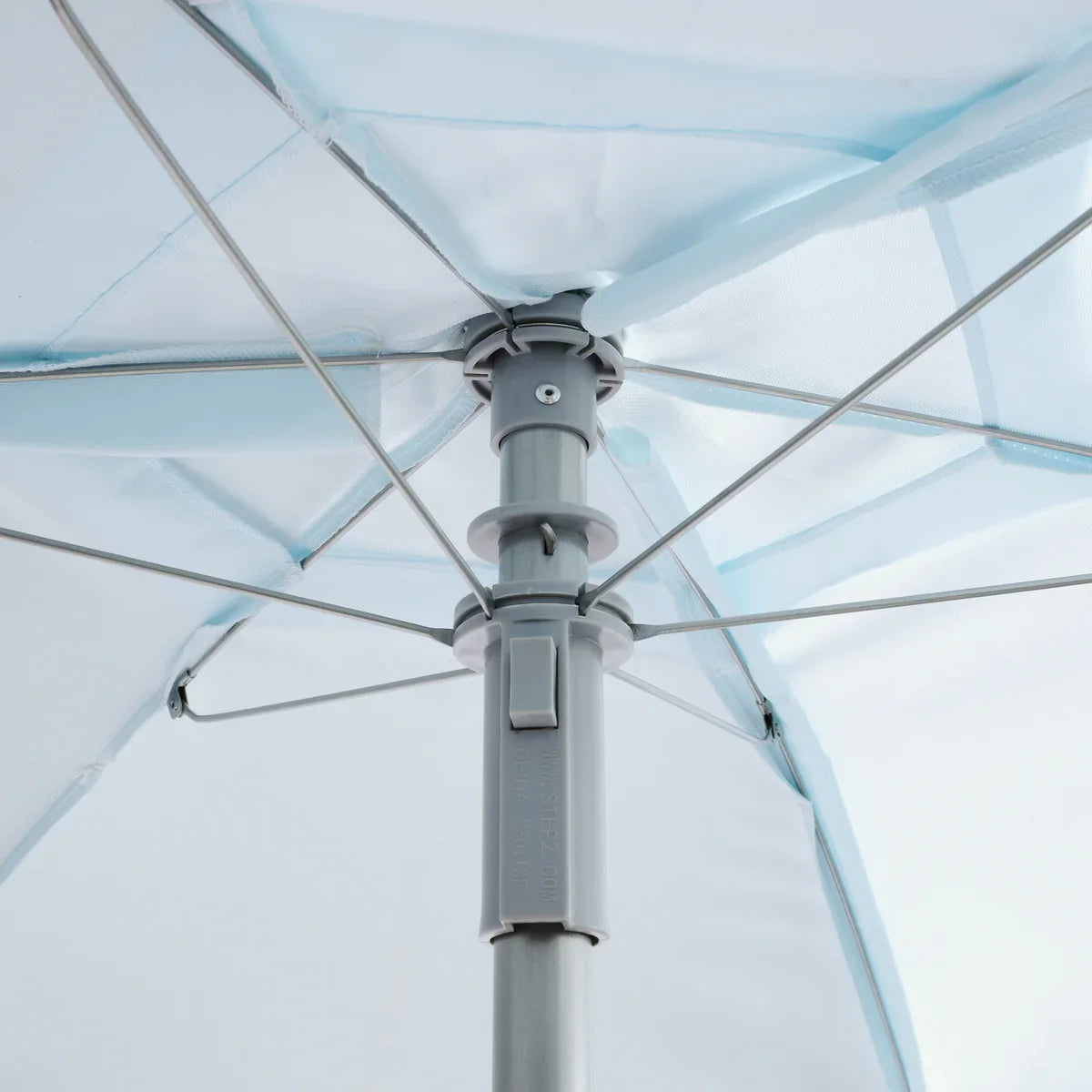 Sunshine Springs Splash Table™ with CoolBreeze™ Misting Canopy