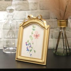 OneDesign Home 5X7 Gold Bow Detail Resin Tabletop Picture Frame