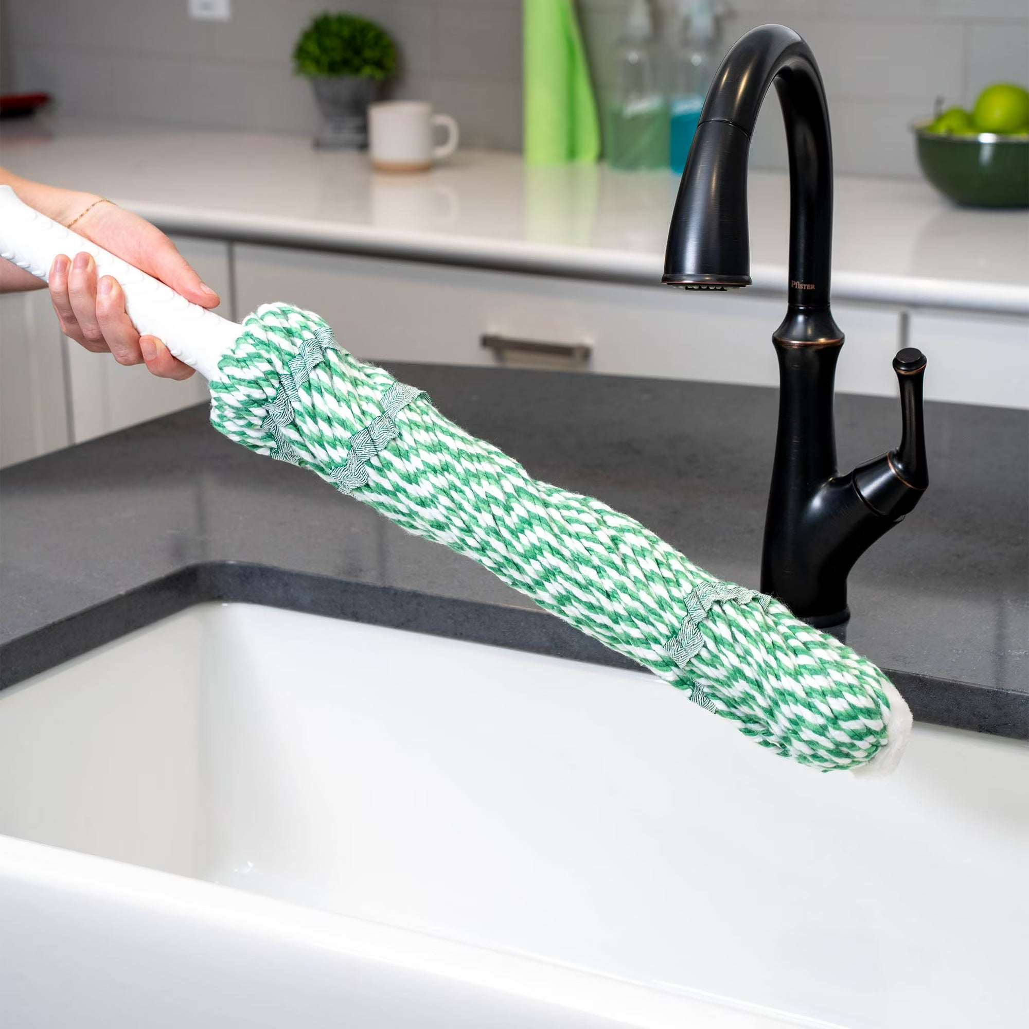 Libman Tornado Twist Mop Cotton Blend Head Steel Handle Green & White