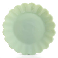 Jade scalloped dinner plate back