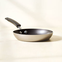 Farberware Easy Clean 8 Inch Nonstick Frying Pan / Skillet, Dishwasher Safe, Champagne