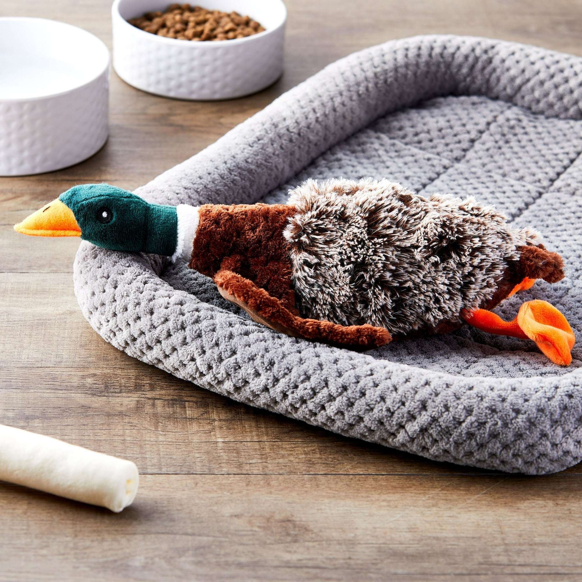(3 pack) Vibrant Life Plush Duck Dog Toy with Honker