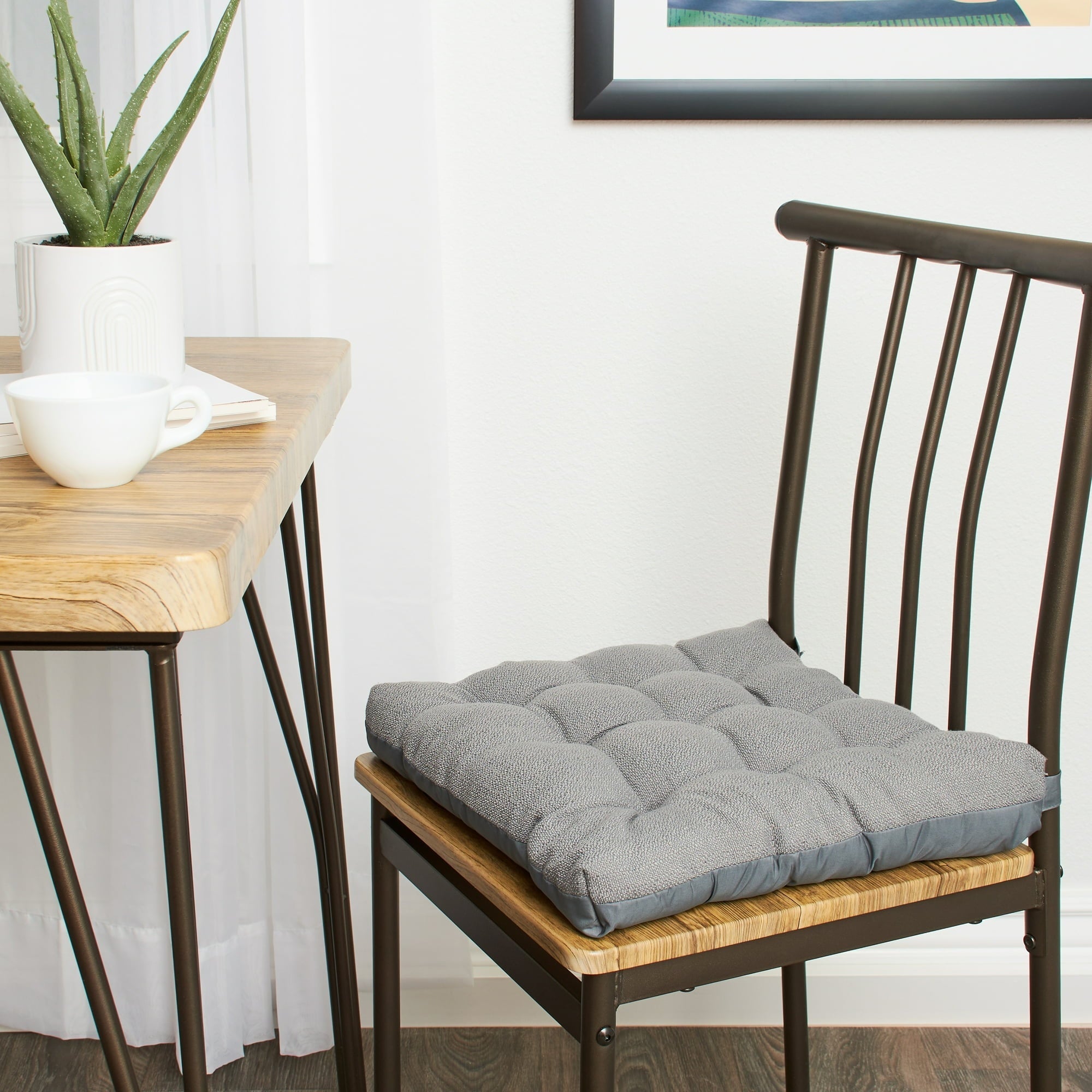 Mainstays Textured Chair Seat Pad (Chair Cushion), 1-Piece, 15.5" x 16"