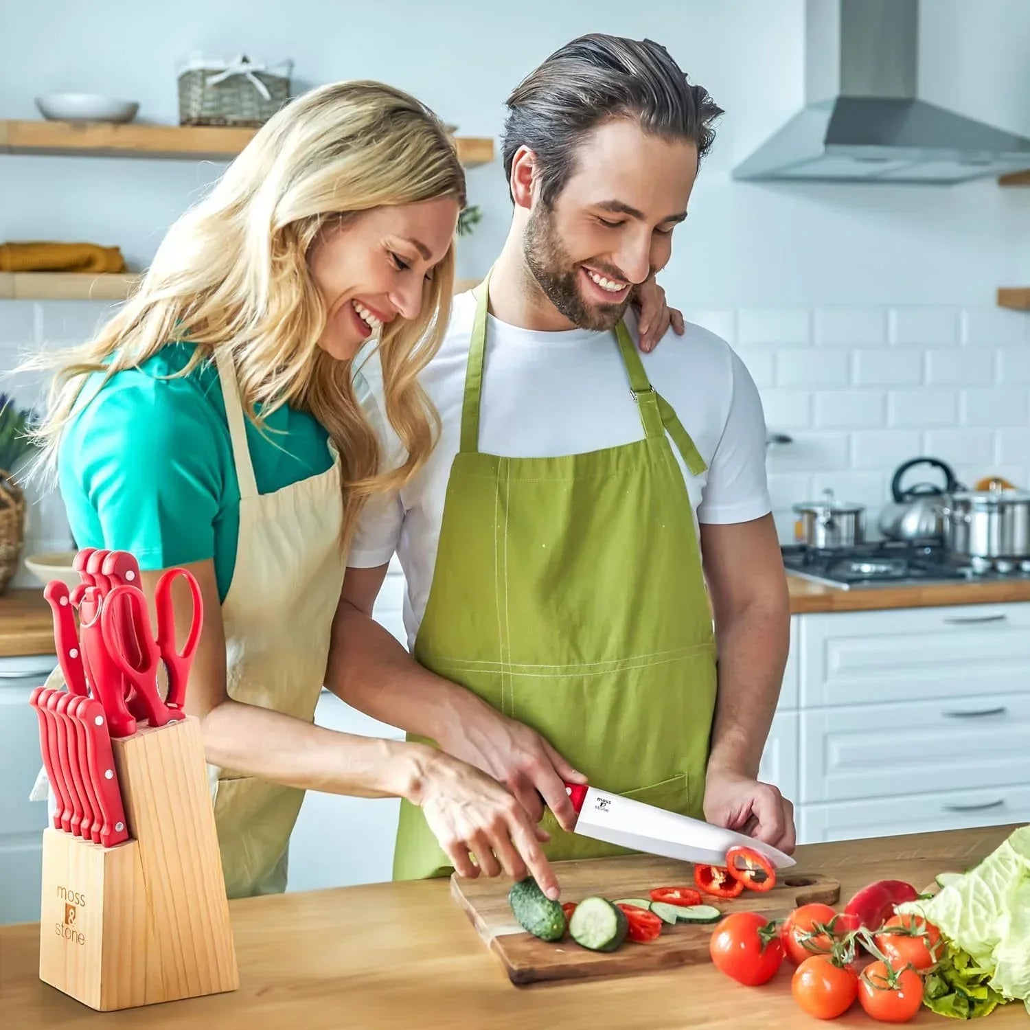 Moss & Stone Professional Kitchen Knife Chef Set, Small Knife Set With Block, Black Titanium Plated Kitchen Knife Set, Stainless Steel Scratch Resistant & Rust Proof Sharp Kitchen Knives. - USA MEGA SHOP