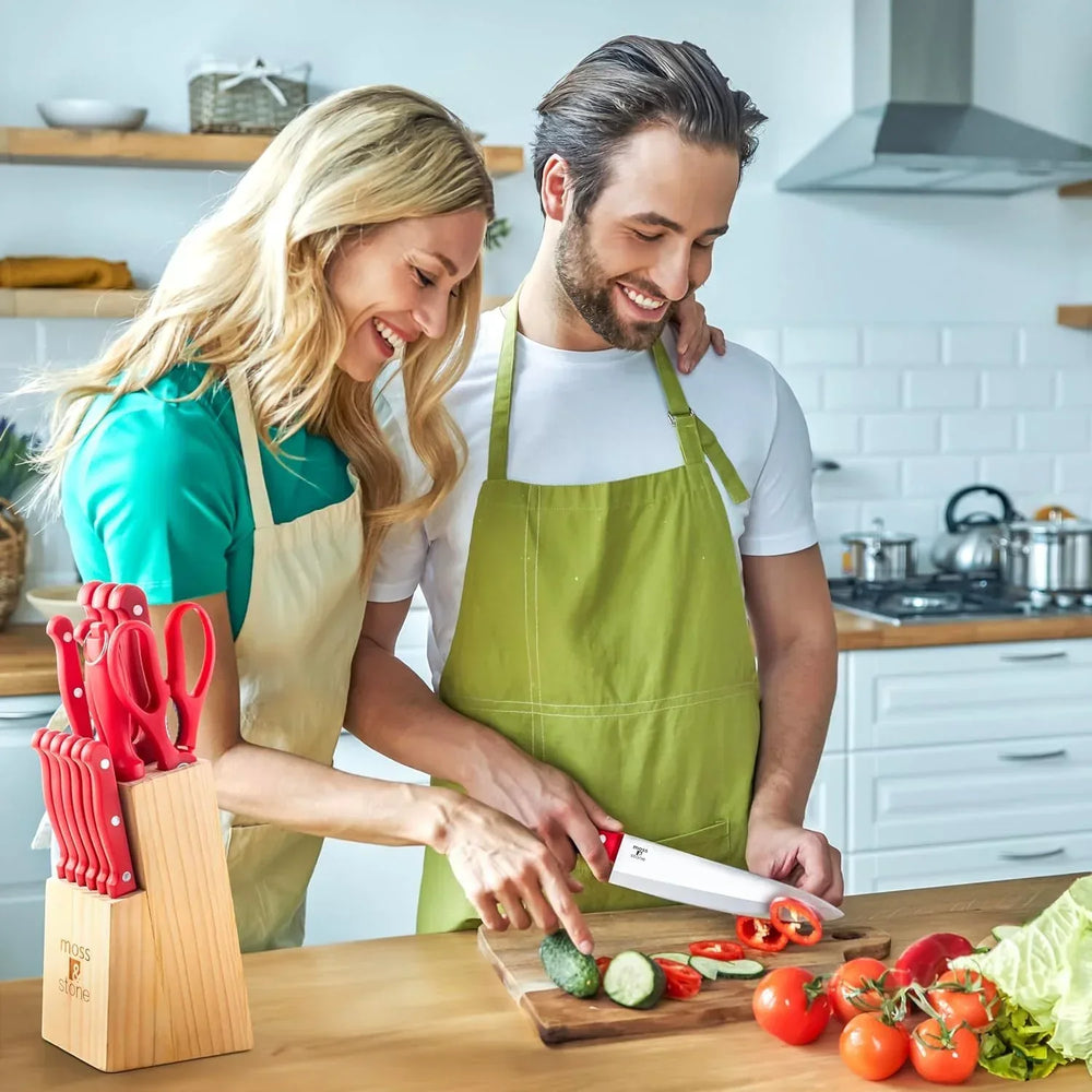 Moss & Stone Professional Kitchen Knife Chef Set, Small Knife Set With Block, Black Titanium Plated Kitchen Knife Set, Stainless Steel Scratch Resistant & Rust Proof Sharp Kitchen Knives. - USA MEGA SHOP