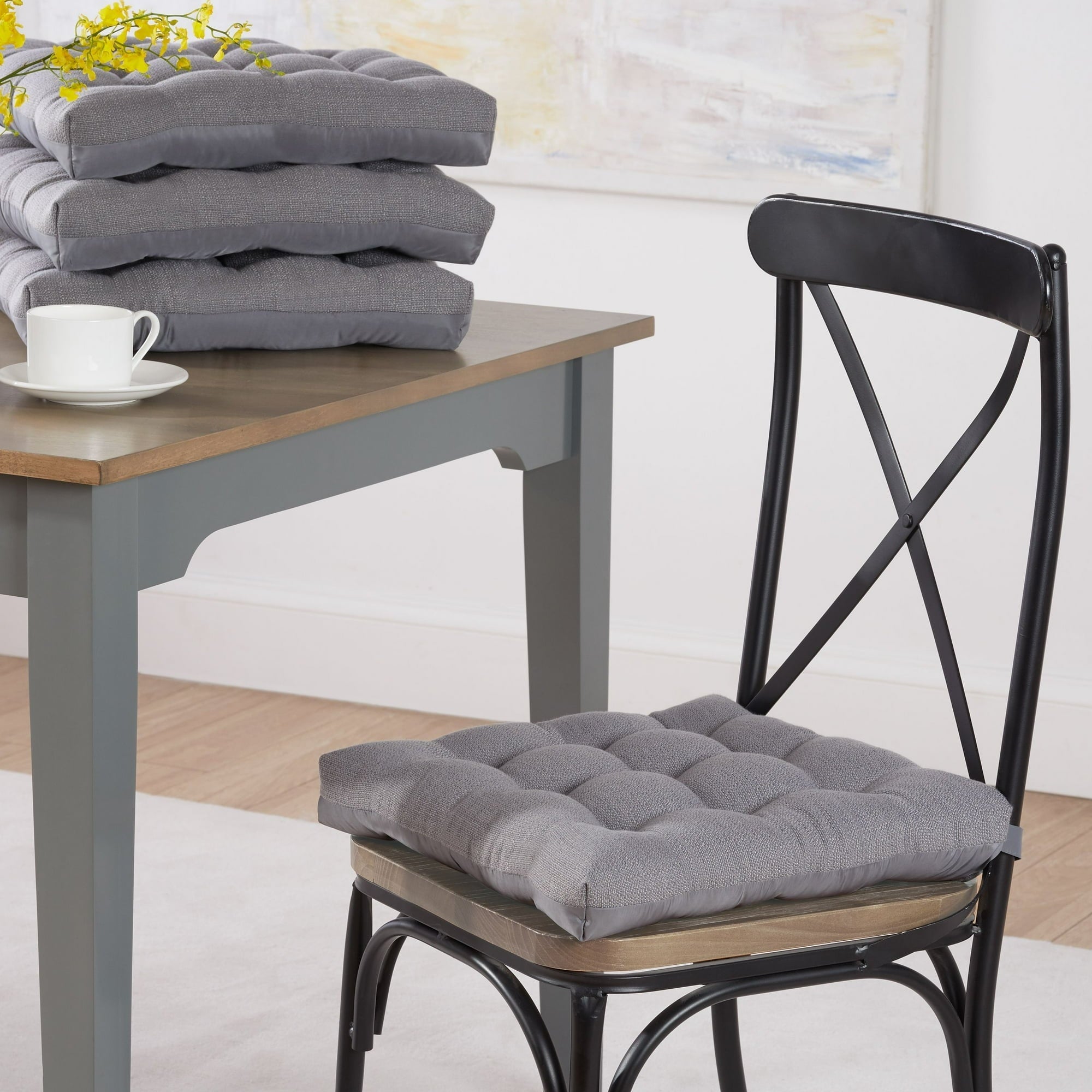 Mainstays Textured Chair Seat Pad (Chair Cushion), 1-Piece, 15.5" x 16"