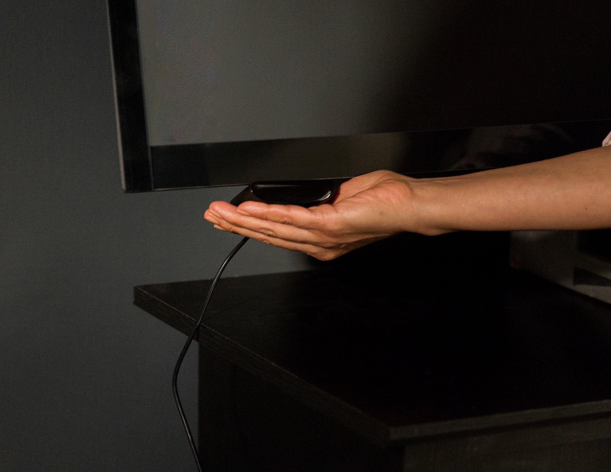 Roku Express 2019 | HD Streaming Media Player with High Speed HDMI Cable and Simple Remote