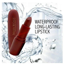 Waterproof long-lasting lipstick set with two red-brown lipsticks and water splash graphic
