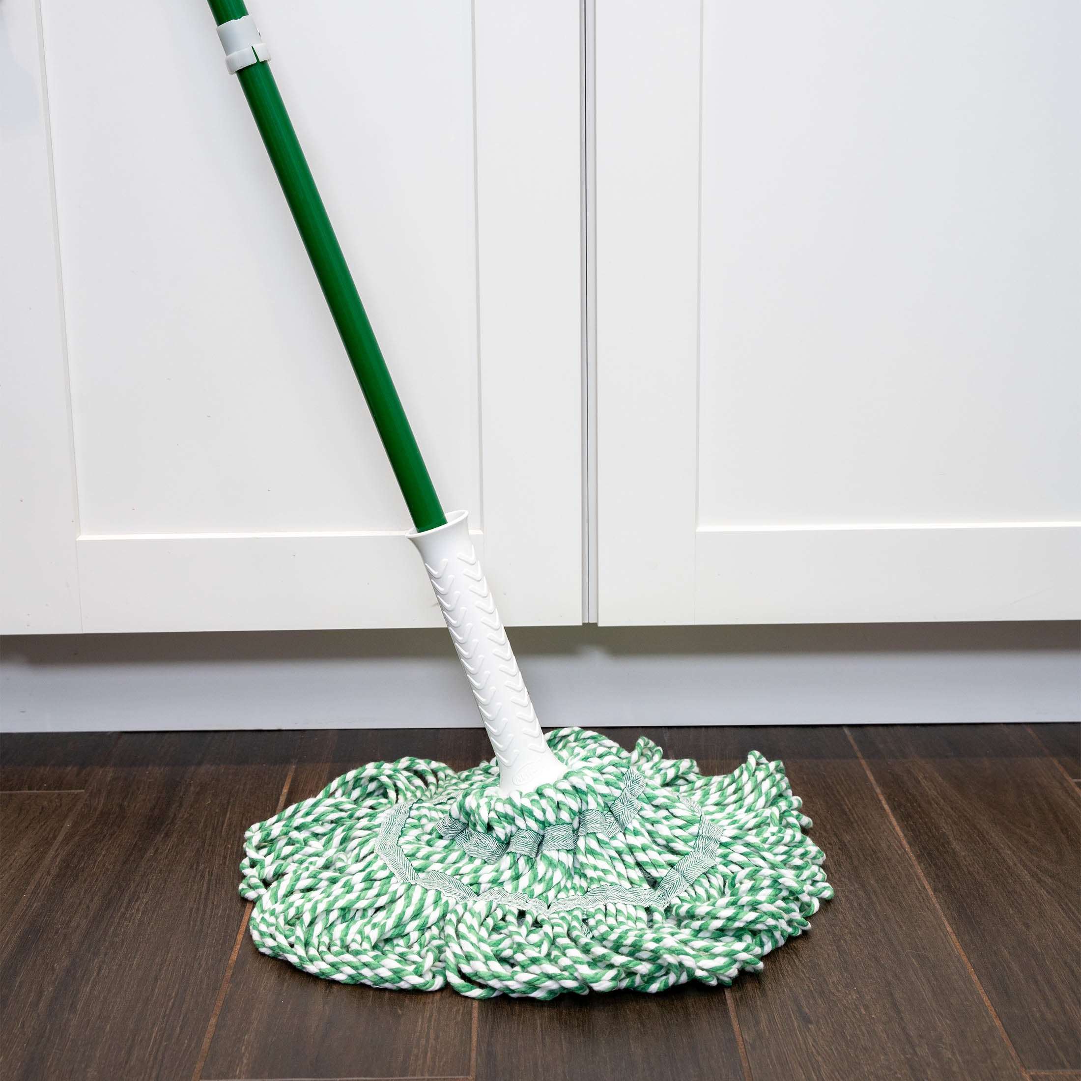 Libman Tornado Twist Mop Cotton Blend Head Steel Handle Green & White