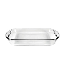 Clear glass 3-quart baking dish with side handles and rounded corners