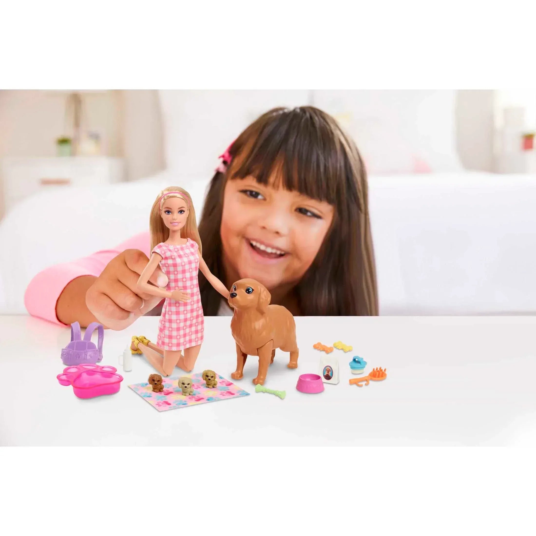 Barbie Doll & Newborn Pets Playset with Pregnant Mom Dog, Color-Change Puppies & Accessories, Blonde