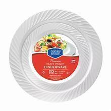 White ridged plastic dinner plates, 30-count