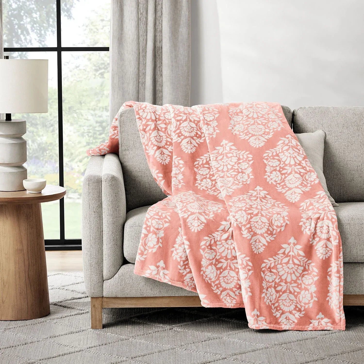 Member's Mark Seasonal Lounge Throw, 60"x70"