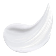 Smooth white cream swatch in a curved dollop