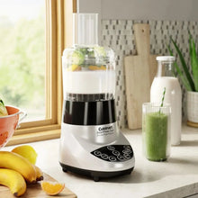 SmartPower Duet blender/food processor with clear blending jar and control buttons