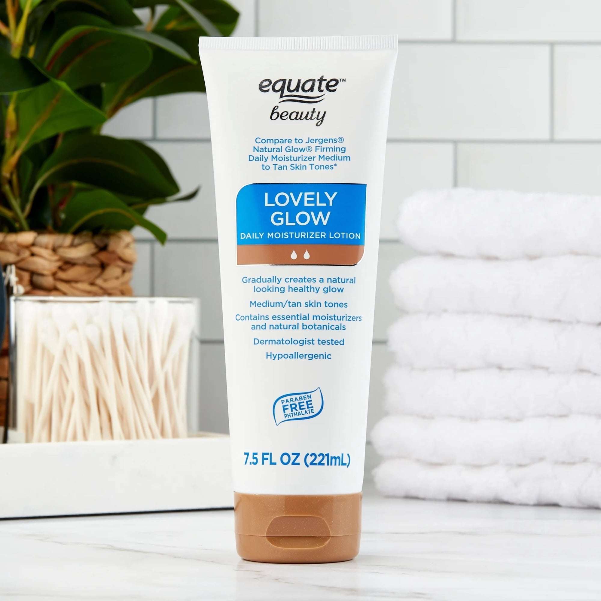 Equate Beauty Lovely Glow Daily Moisturizer Lotion, 7.5 fl oz