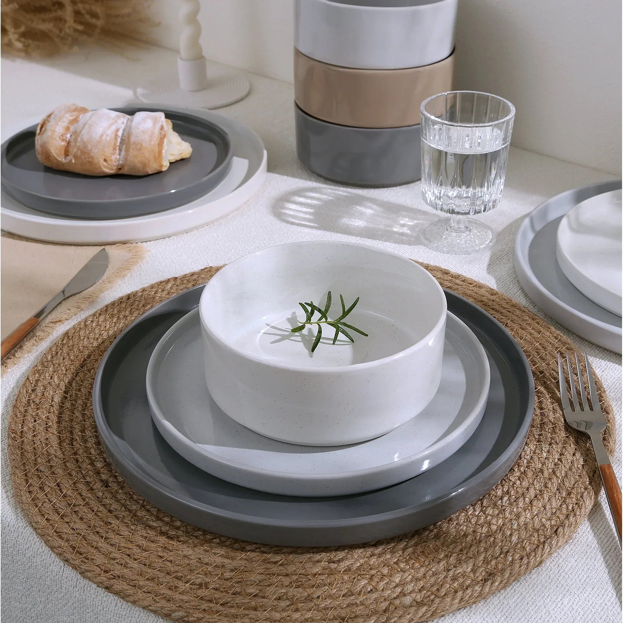 Famiware 12-Piece Stoneware Dinnerware Set with Plates & Bowls for 4, White
