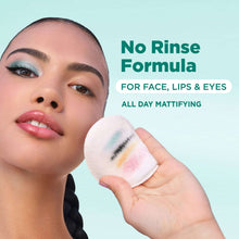 Cleansing pad wiping makeup from a face for no-rinse use