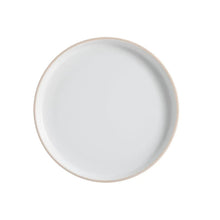 White coupe dinner plate with thin outer rim