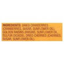 Great Value dried berries and golden raisins ingredients: dried cranberries, sugar, sunflower oil