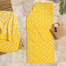 Harbor Bay cotton beach towel, 2-pack, yellow trellis pattern, flat view