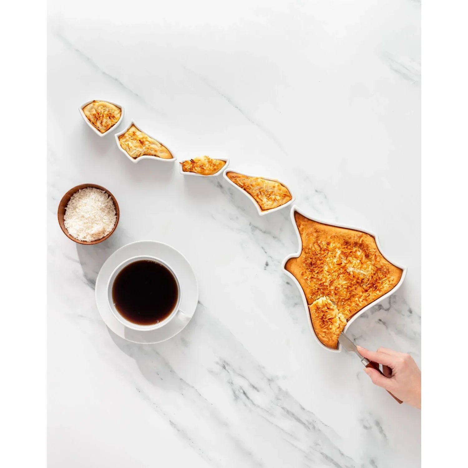 Lark Porcelain State-Shaped Bake & Serve Dish, Choose State - USA MEGA SHOP