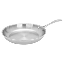 Stainless steel tri-ply frying pan with long handle