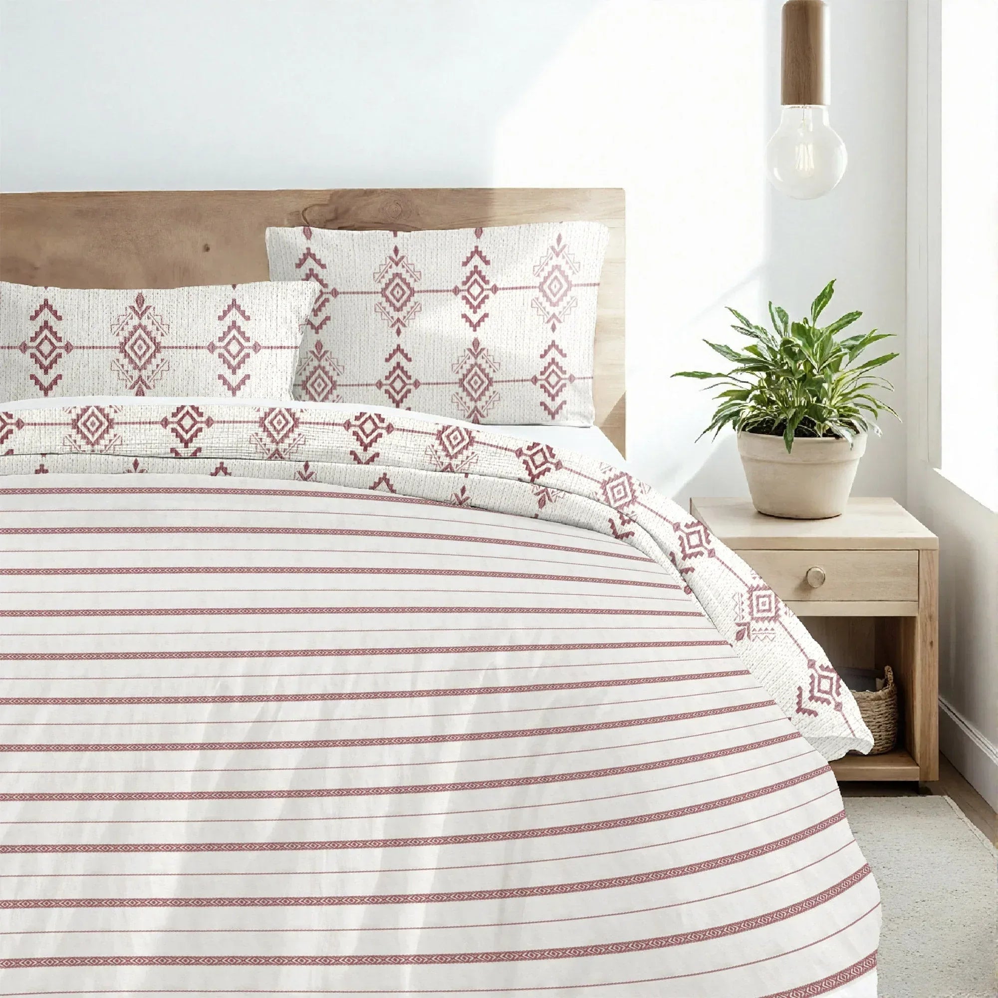 Heritage Threads 4-Piece Coverlet Set with Comforter