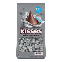 Milk chocolate candy bag with Kisses logo, 330 pieces, foil-wrapped chocolates
