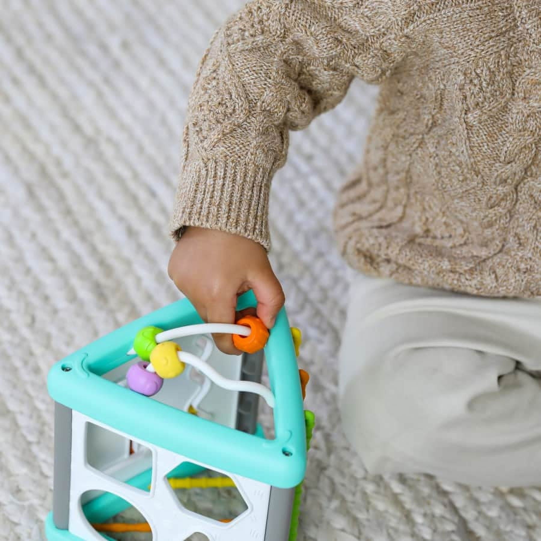 Infantino Activity Triangle & Shape Sorter
