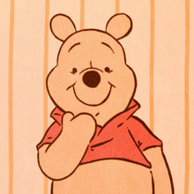 Orange kids' bath towel with Winnie the Pooh portrait face print
