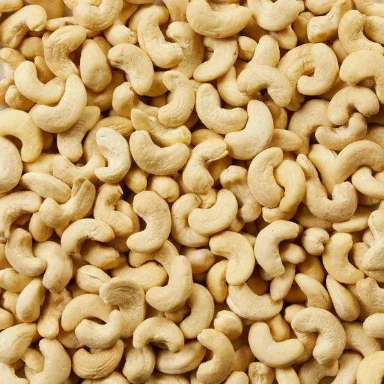 Kirkland Signature Organic Whole Cashews, Unsalted, Unroasted, 2.5 lbs